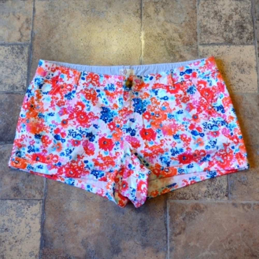 Bright floral plus size shorts juniors 17